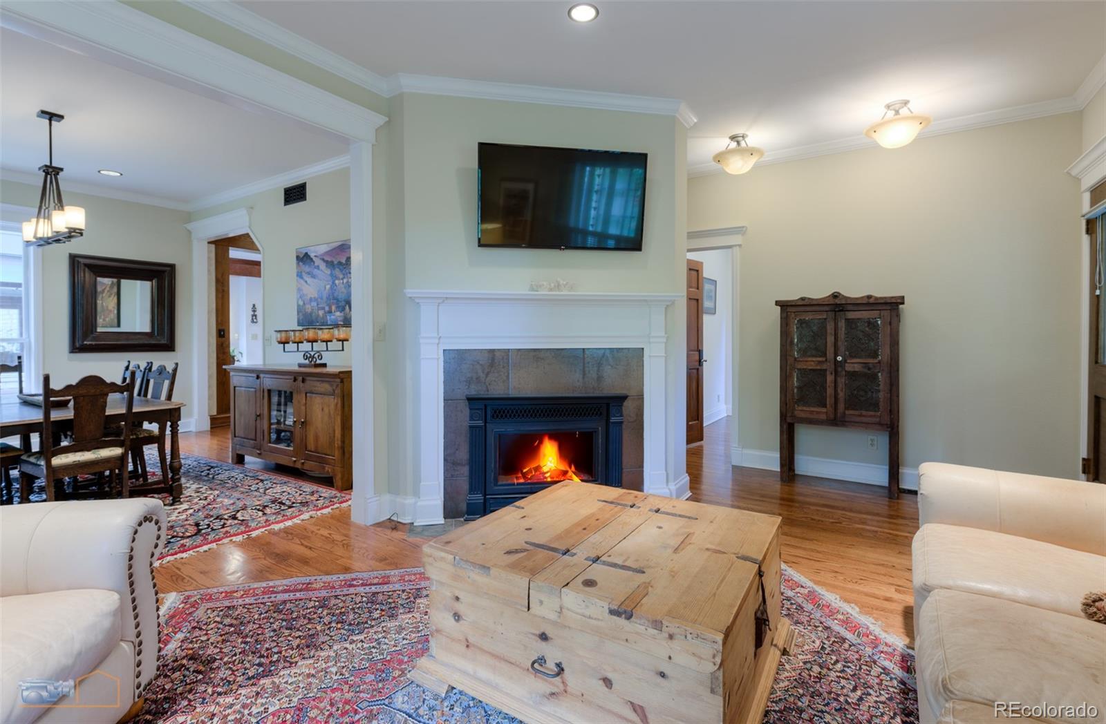Boulder, Colorado, 80304, United States, 4 Bedrooms Bedrooms, ,3 BathroomsBathrooms,Residential,Active,1944080