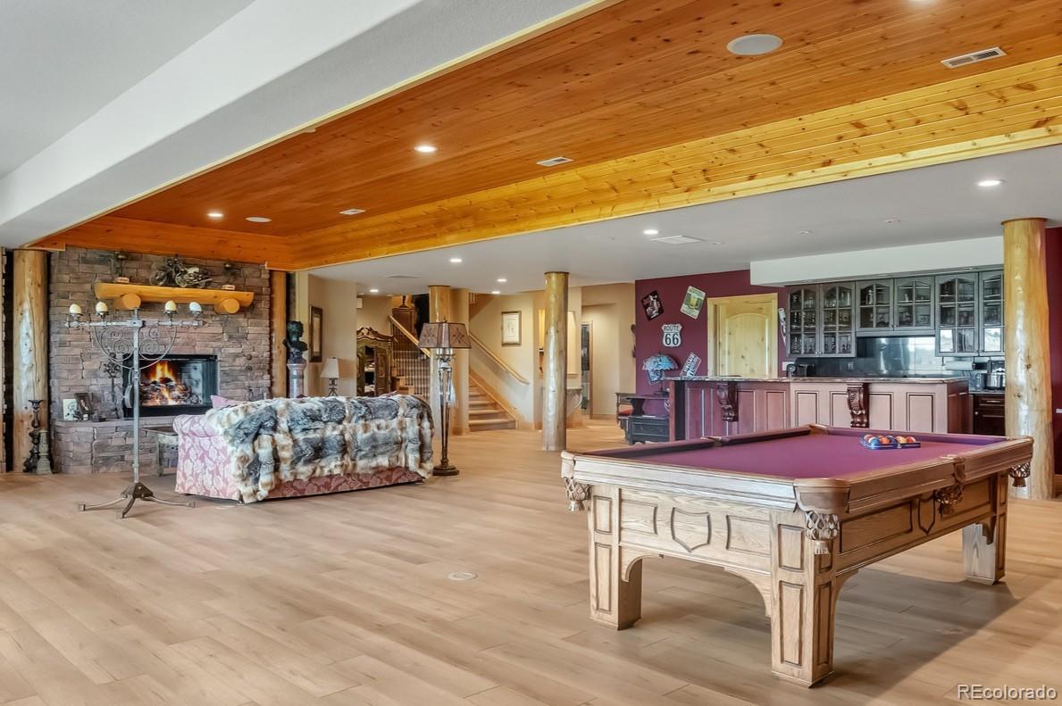 Larkspur, Colorado, 80118, United States, 4 Bedrooms Bedrooms, ,5 BathroomsBathrooms,Residential,Active,1841306