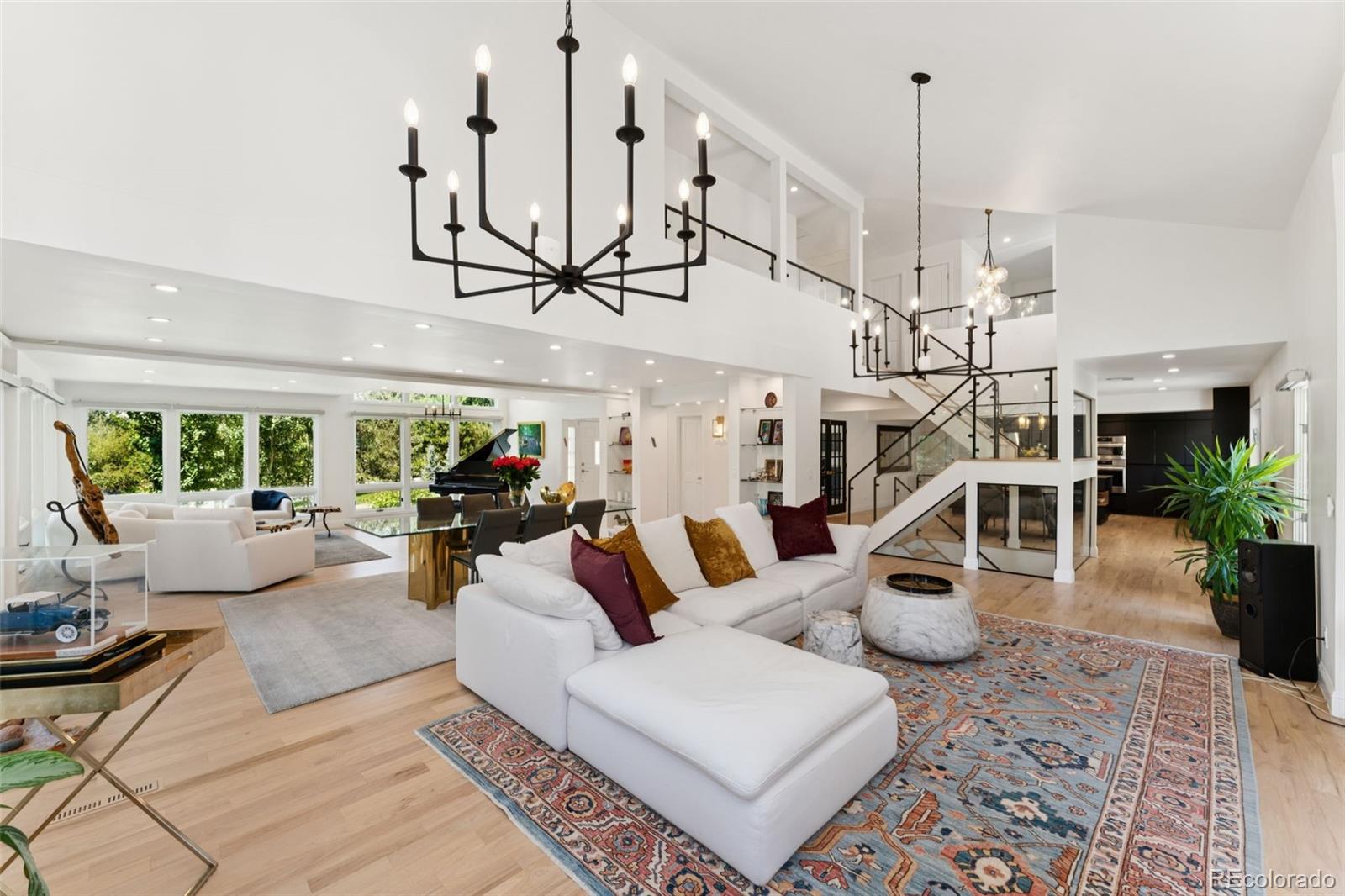 Greenwood Village, Colorado, 80111, United States, 5 Bedrooms Bedrooms, ,5 BathroomsBathrooms,Residential,Active,1907969