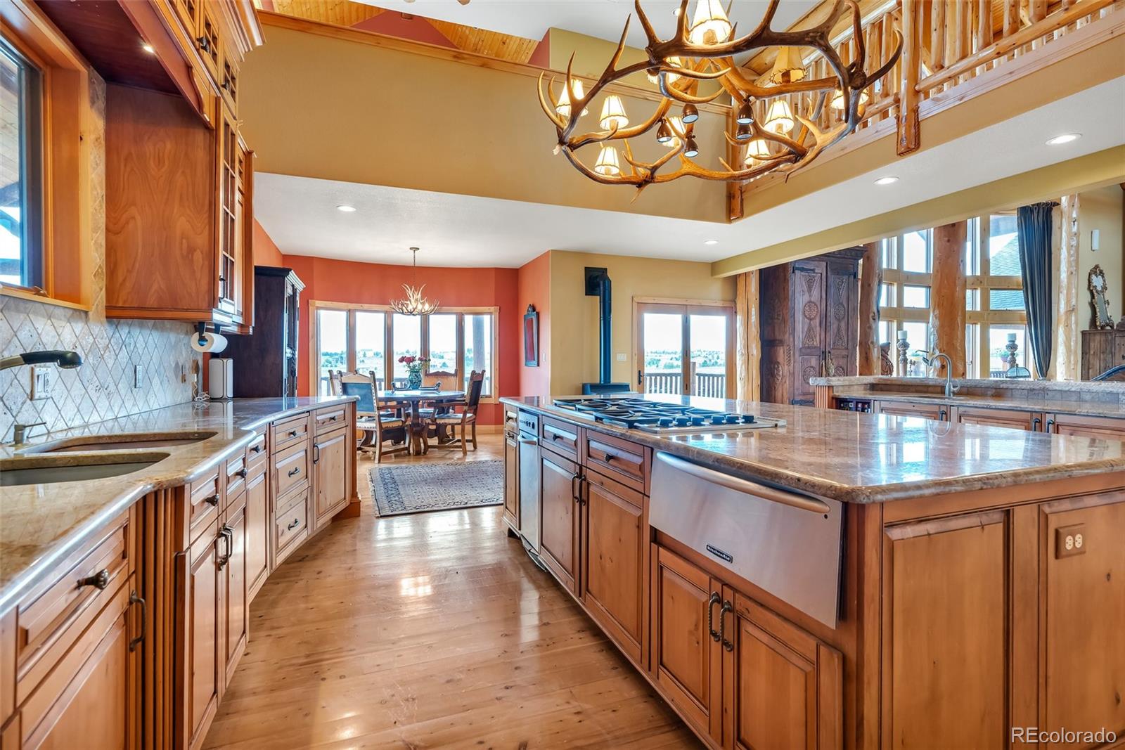 Larkspur, Colorado, 80118, United States, 4 Bedrooms Bedrooms, ,5 BathroomsBathrooms,Residential,Active,1841306