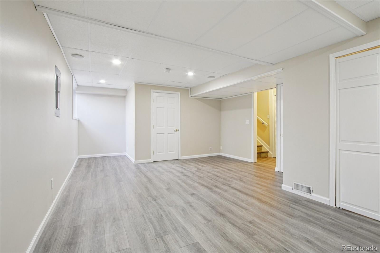 Silverthorne, Colorado, 80498, United States, 3 Bedrooms Bedrooms, ,2 BathroomsBathrooms,Residential,Active,1992542