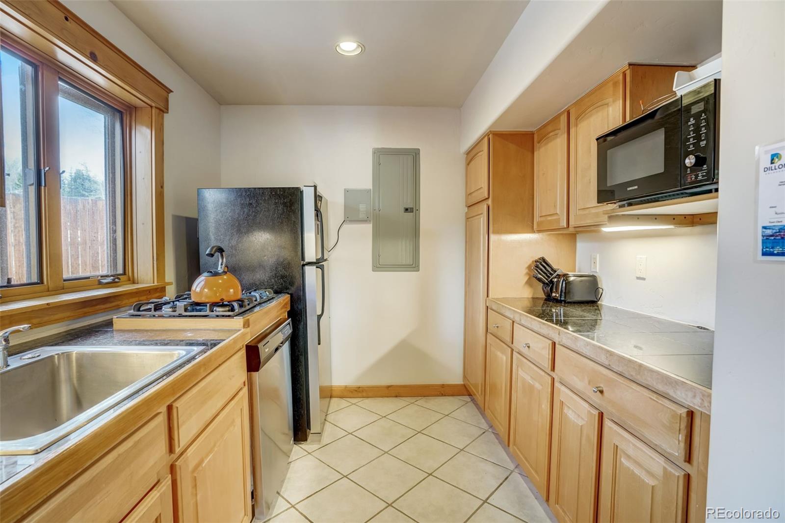 Dillon, Colorado, 80435, United States, ,Residential,Active,2007001