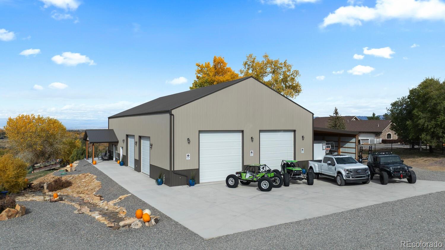 Montrose, Colorado, 81403, United States, 3 Bedrooms Bedrooms, ,3 BathroomsBathrooms,Residential,Active,1985579