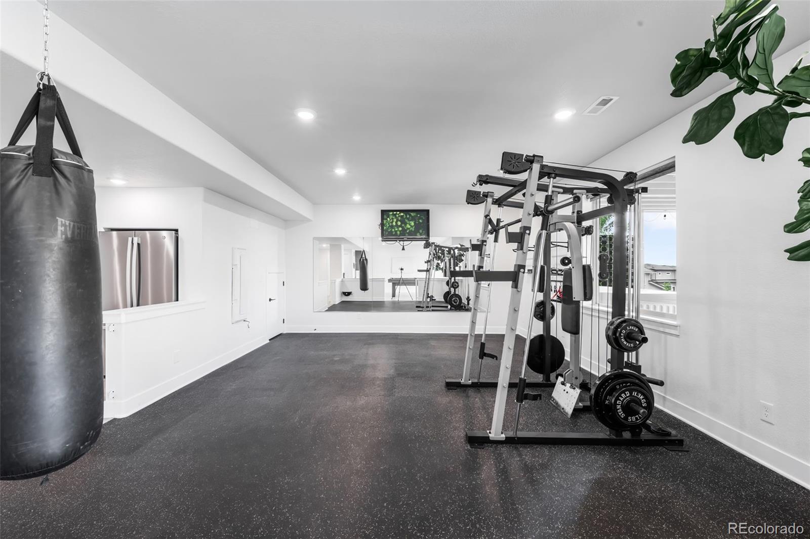 Arvada, Colorado, 80007, United States, 5 Bedrooms Bedrooms, ,6 BathroomsBathrooms,Residential,Active,2007071