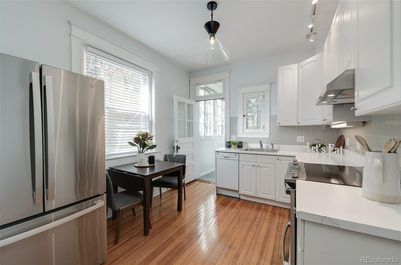 Denver, Colorado, 80206, United States, 6 Bedrooms Bedrooms, ,3 BathroomsBathrooms,Residential,Active,1798154