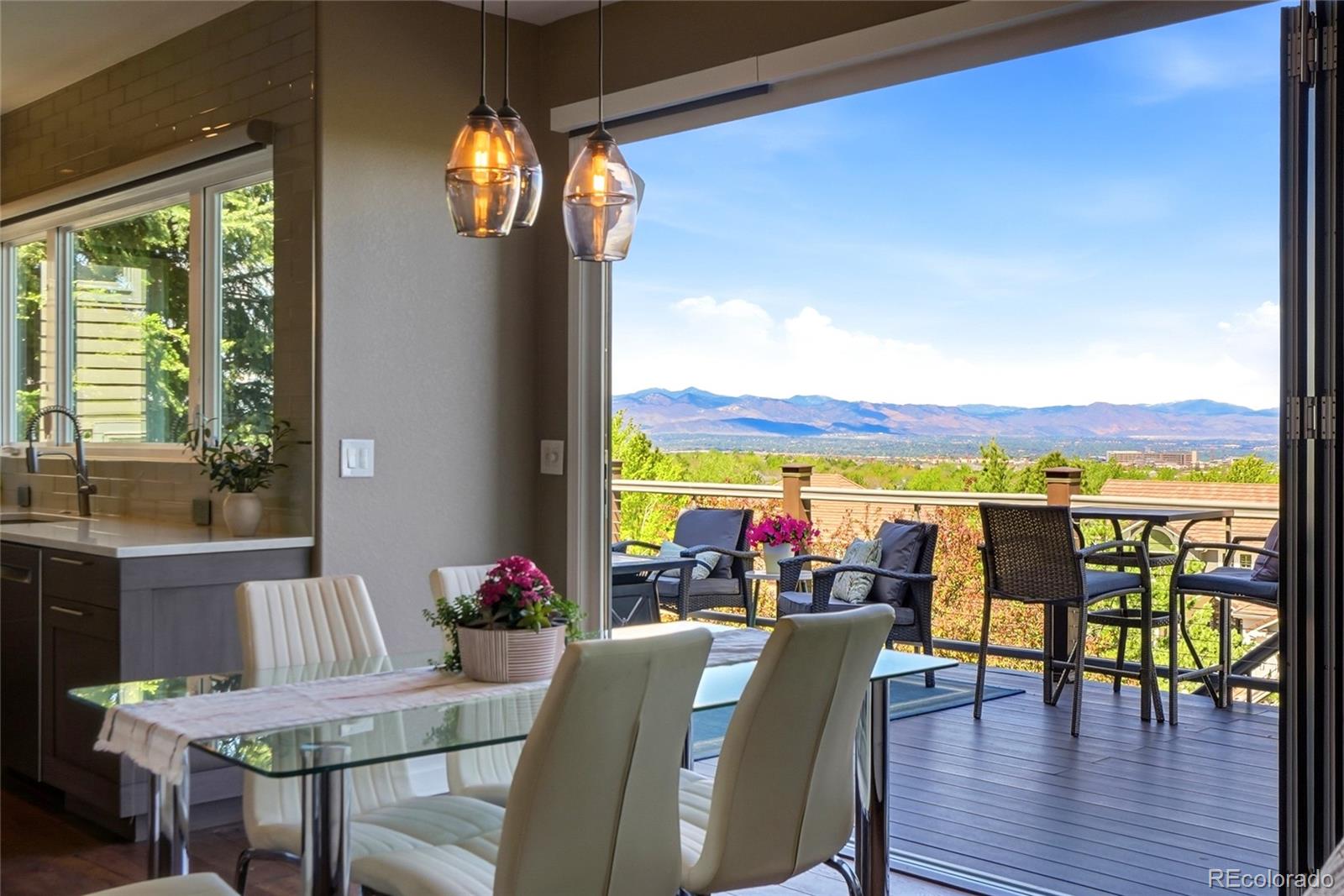 Highlands Ranch, Colorado, 80126, United States, 5 Bedrooms Bedrooms, ,5 BathroomsBathrooms,Residential,Pending,2045674