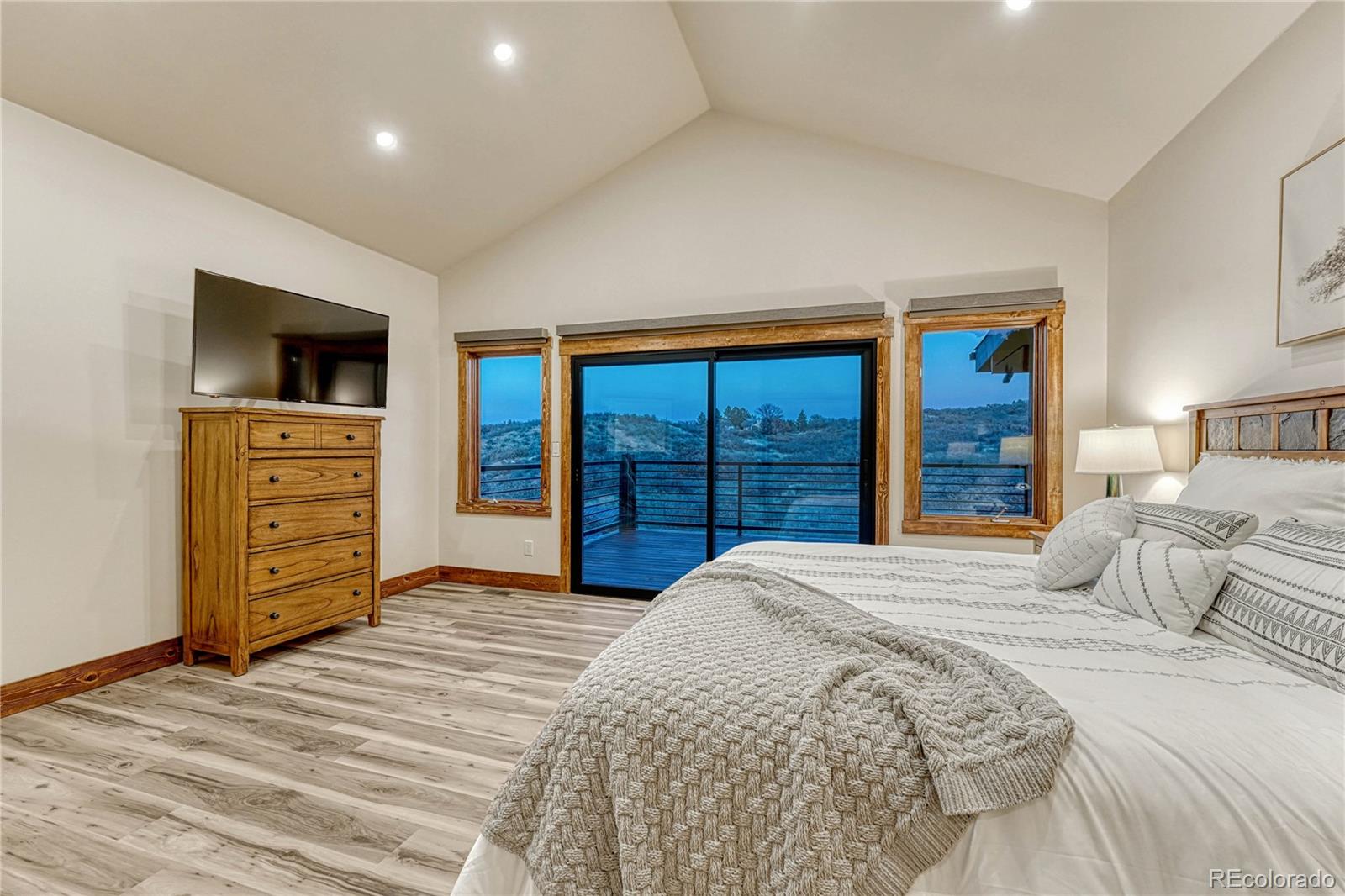 Sedalia, Colorado, 80135, United States, 4 Bedrooms Bedrooms, ,4 BathroomsBathrooms,Residential,Active,1986887