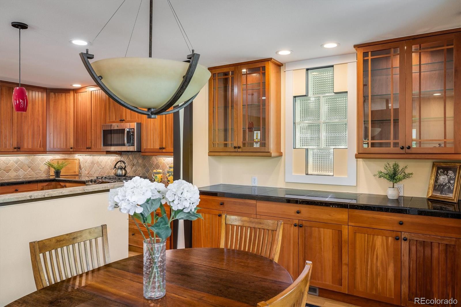 Boulder, Colorado, 80303, United States, 3 Bedrooms Bedrooms, ,4 BathroomsBathrooms,Residential,Active,1820443