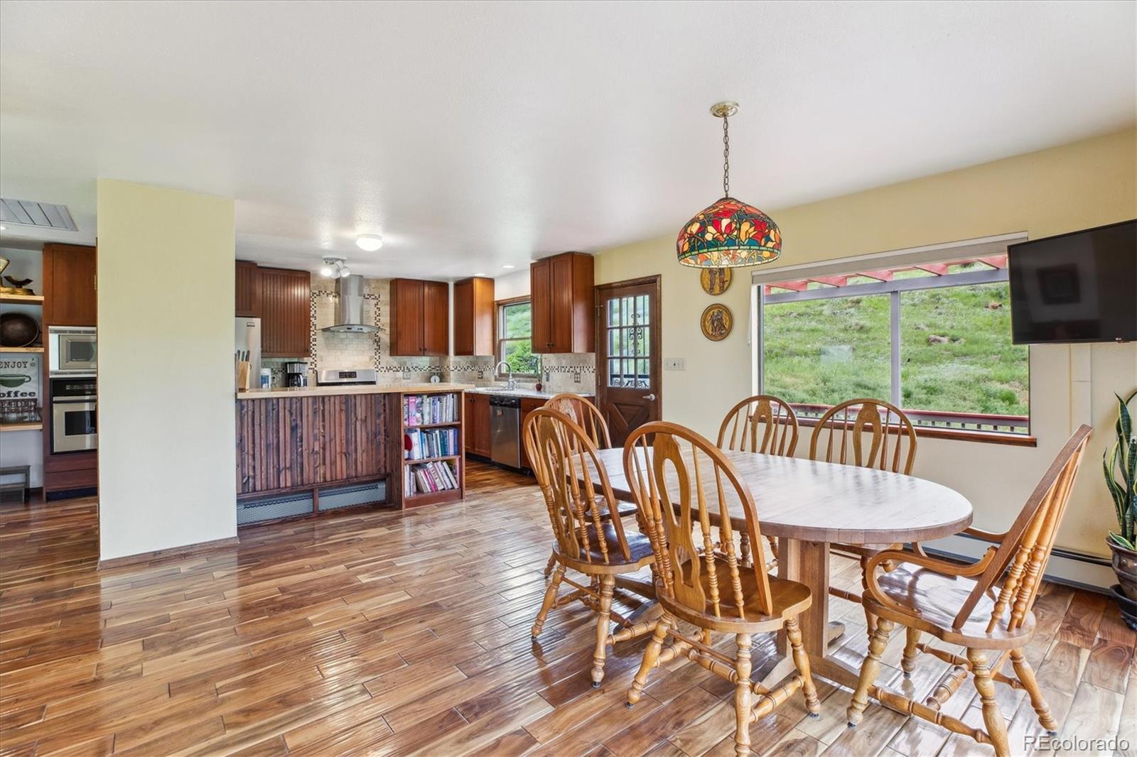 Golden, Colorado, 80401, United States, ,3 BathroomsBathrooms,Residential,Contingent,1843437
