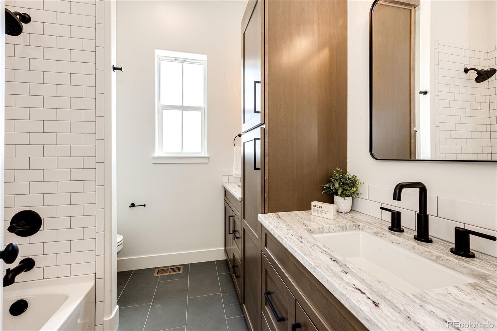 Byers, Colorado, 80103, United States, 3 Bedrooms Bedrooms, ,3 BathroomsBathrooms,Residential,Active,1880353