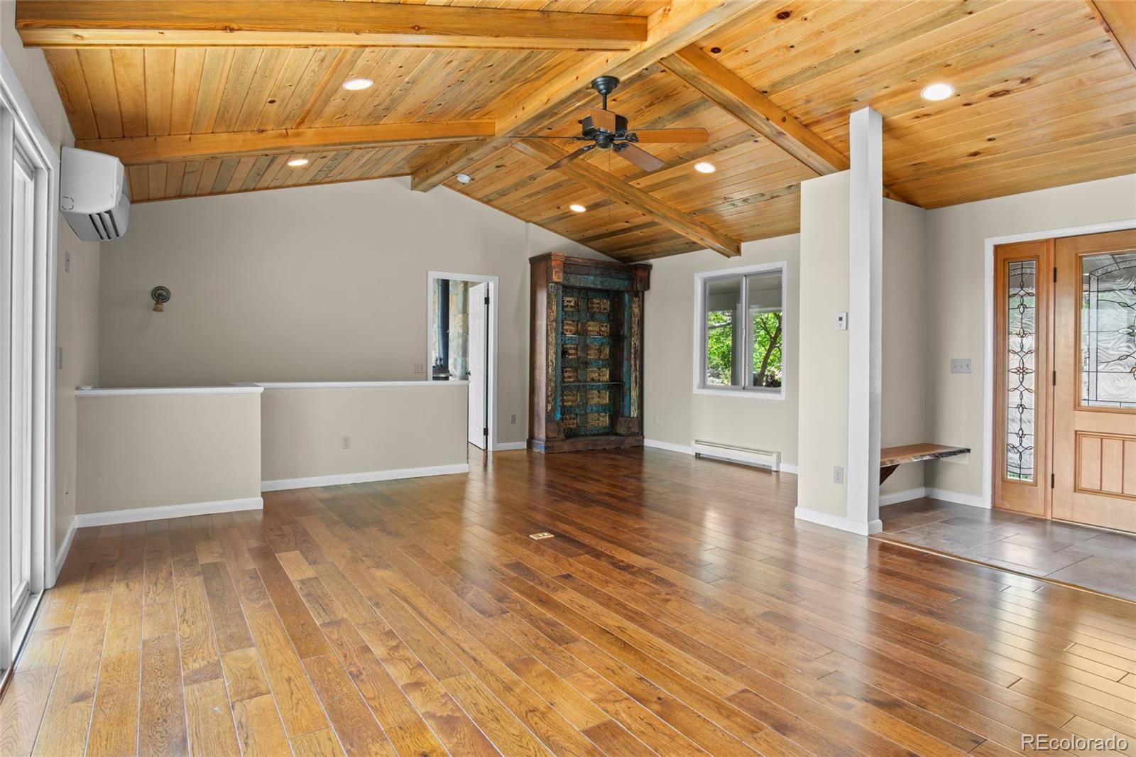 Castle Rock, Colorado, 80108, United States, 4 Bedrooms Bedrooms, ,3 BathroomsBathrooms,Residential,Active,1904153