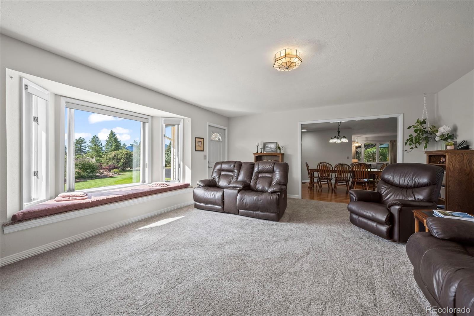 Boulder, Colorado, 80303, United States, 4 Bedrooms Bedrooms, ,3 BathroomsBathrooms,Residential,Active,1953379