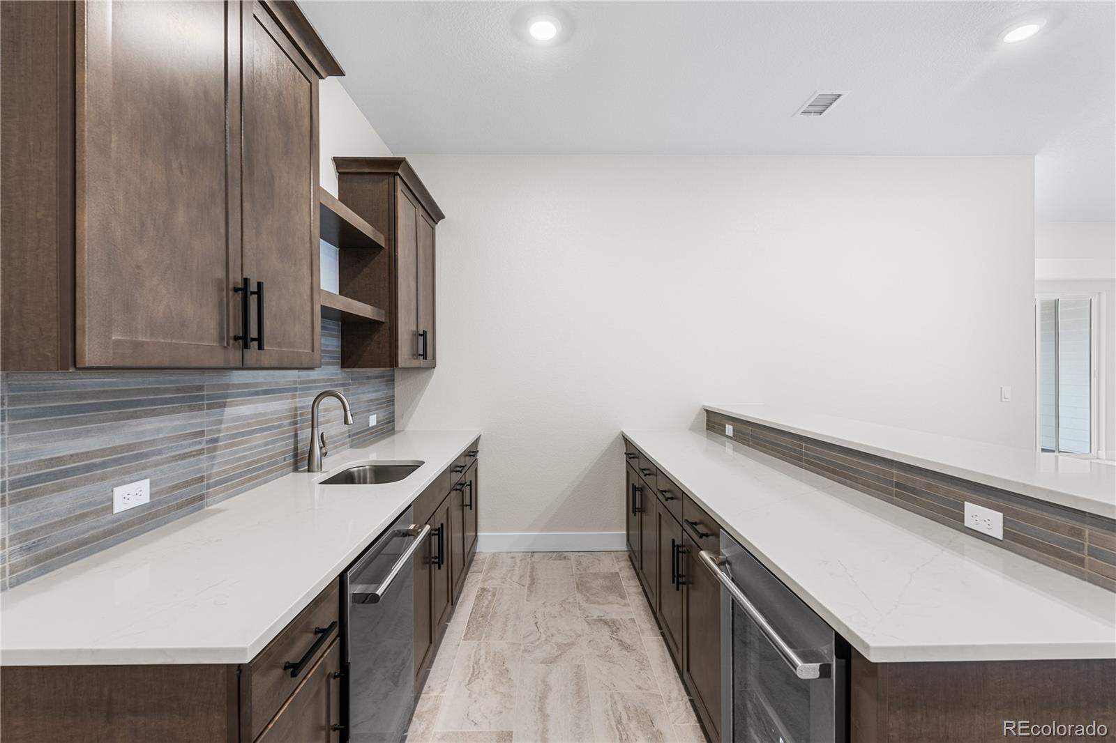 Castle Pines, Colorado, 80108, United States, ,5 BathroomsBathrooms,Residential,Active,1824040