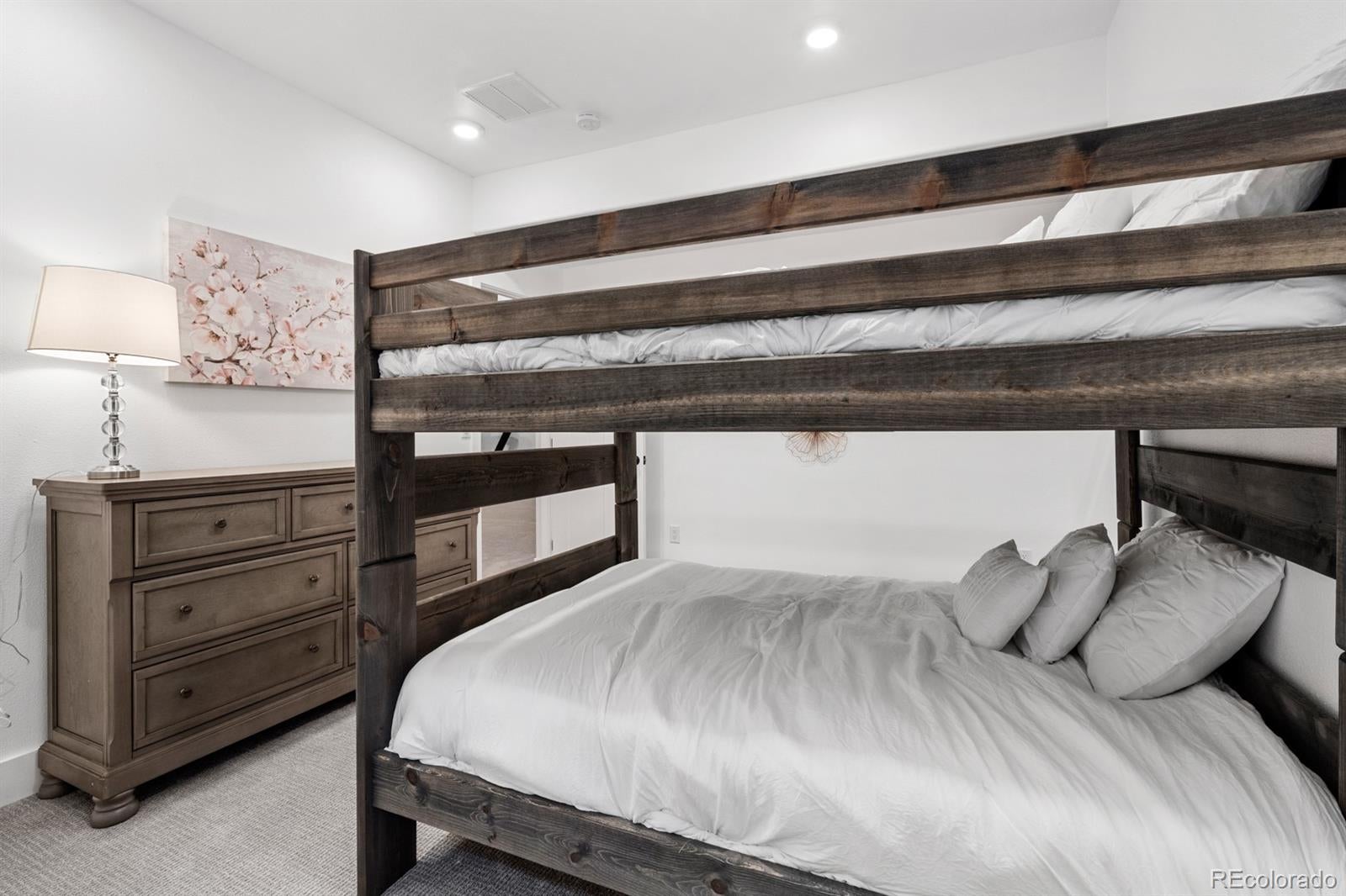 Woodland Park, Colorado, 80863, United States, 4 Bedrooms Bedrooms, ,3 BathroomsBathrooms,Residential,Active,2008744