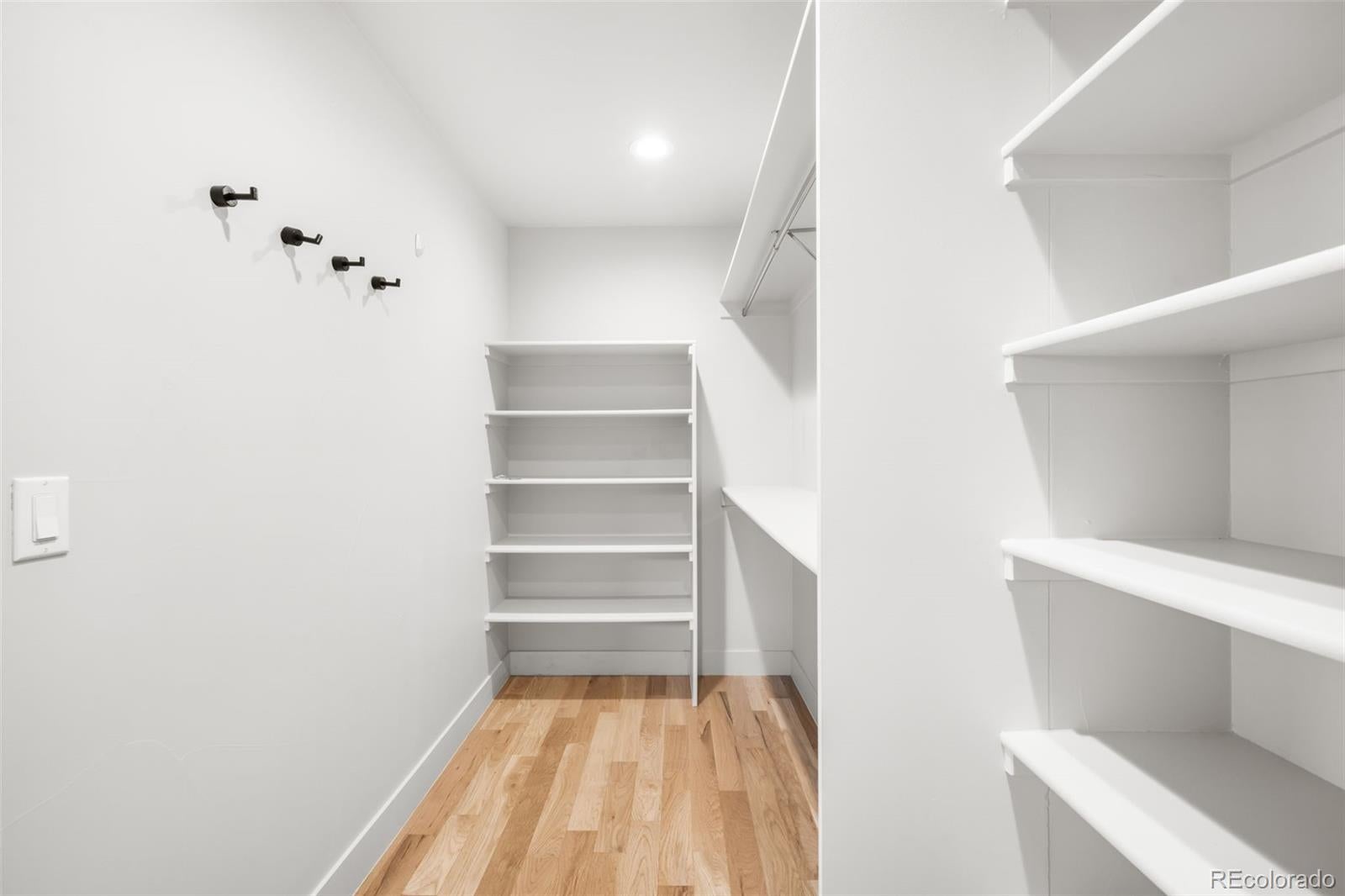 Denver, Colorado, 80211, United States, 3 Bedrooms Bedrooms, ,4 BathroomsBathrooms,Residential,Active,1990682