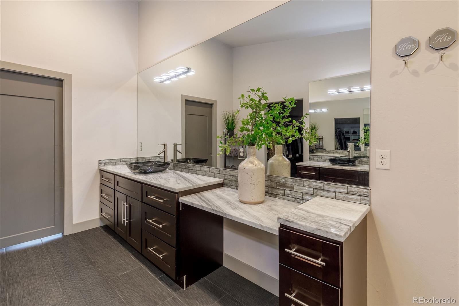 Manitou Springs, Colorado, 80829, United States, 3 Bedrooms Bedrooms, ,3 BathroomsBathrooms,Residential,Active,1969631