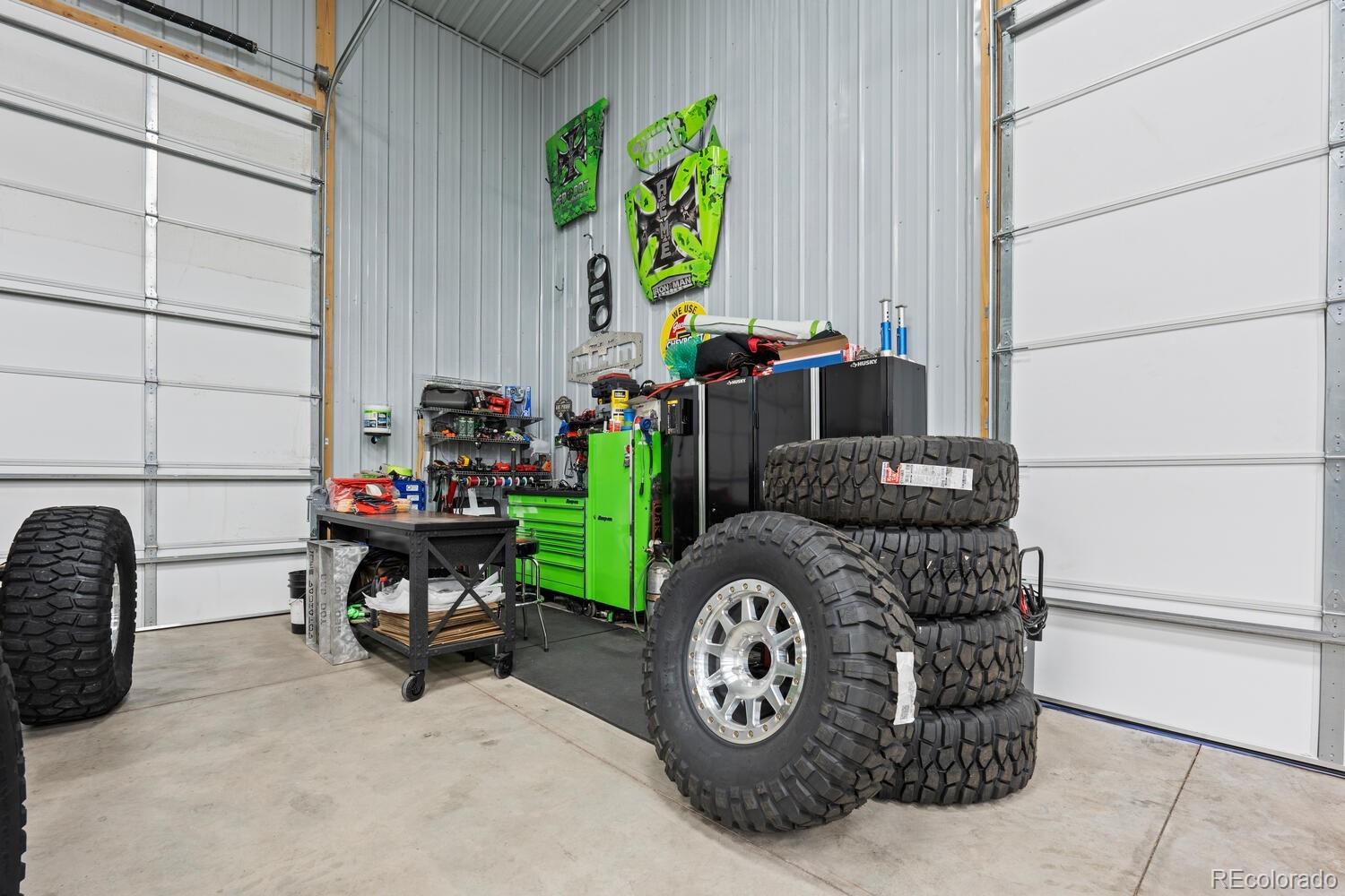 Montrose, Colorado, 81403, United States, 3 Bedrooms Bedrooms, ,3 BathroomsBathrooms,Residential,Active,1985579