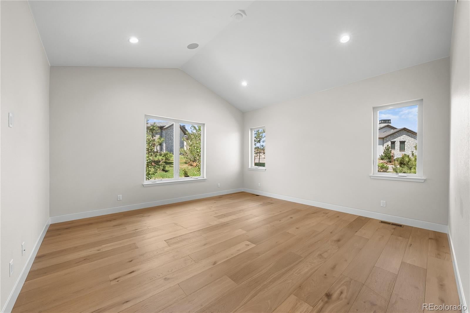 Castle Rock, Colorado, 80108, United States, 3 Bedrooms Bedrooms, ,4 BathroomsBathrooms,Residential,Active,1929695