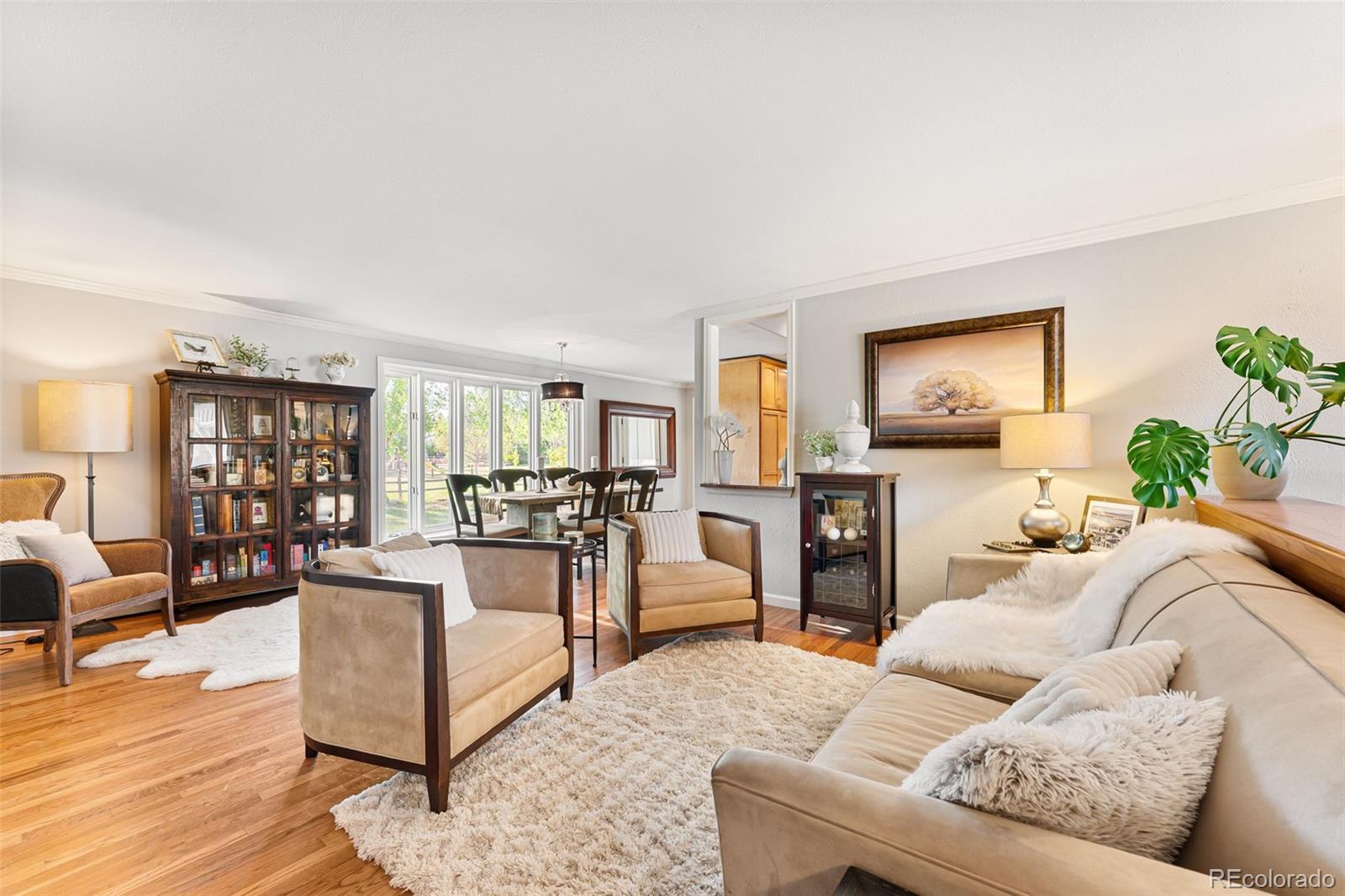 Littleton, Colorado, 80123, United States, 4 Bedrooms Bedrooms, ,3 BathroomsBathrooms,Residential,Active,2045011