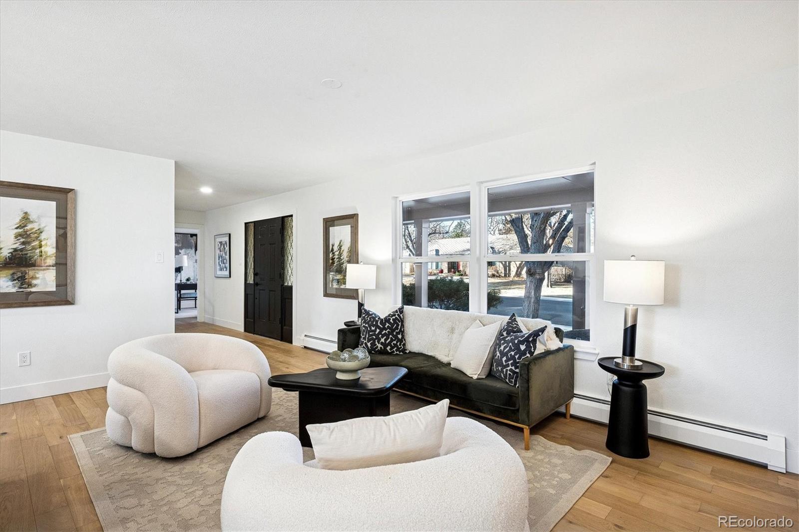 Denver, Colorado, 80237, United States, 5 Bedrooms Bedrooms, ,4 BathroomsBathrooms,Residential,Active,2008256