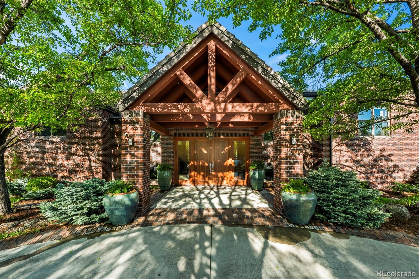 Niwot, Colorado, 80503, United States, 4 Bedrooms Bedrooms, ,7 BathroomsBathrooms,Residential,Active,2033352