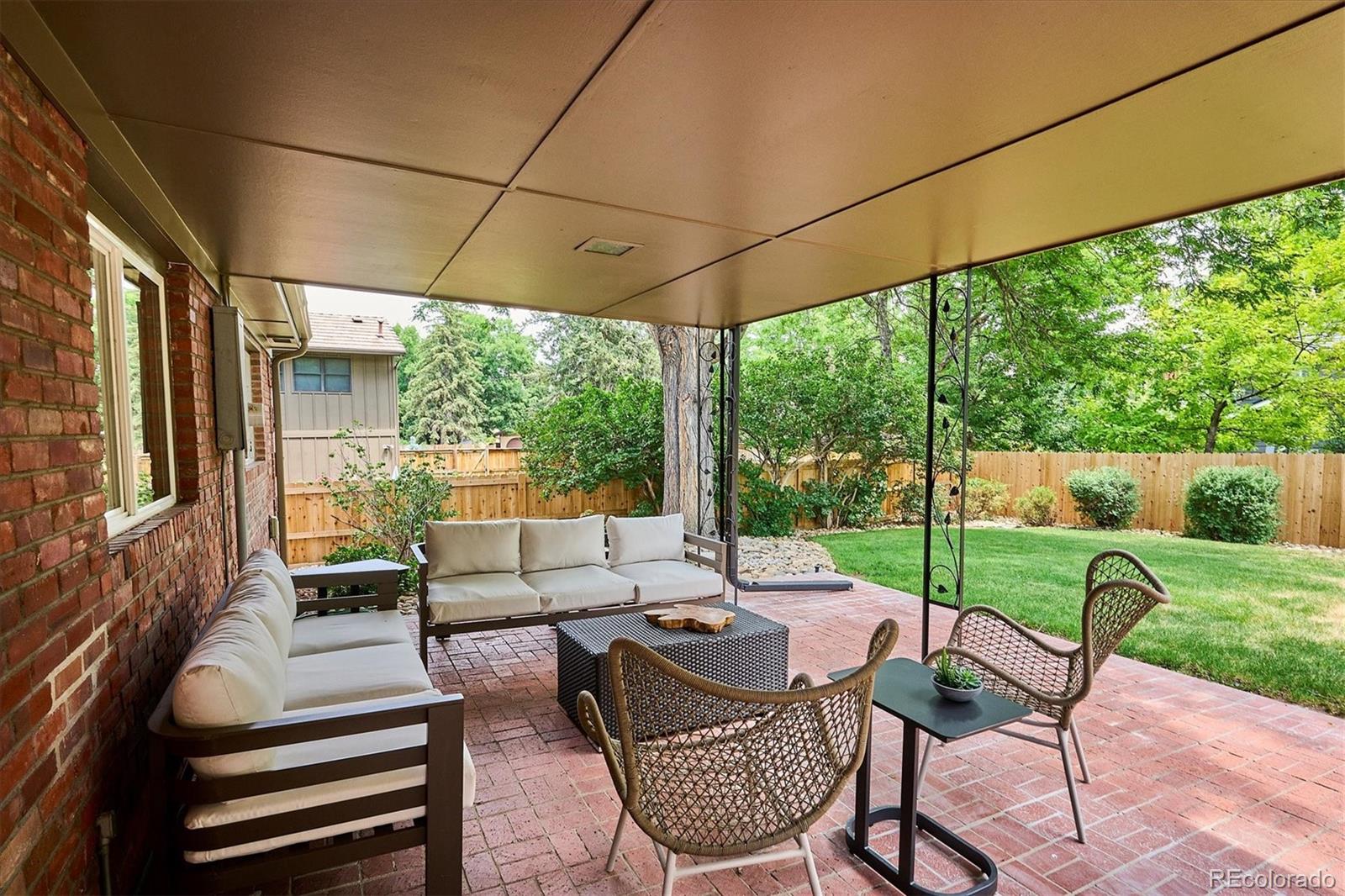 Denver, Colorado, 80237, United States, ,4 BathroomsBathrooms,Residential,Active,1894229
