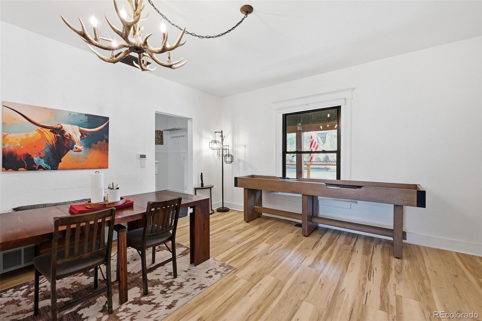 Colorado Springs, Colorado, 80904, United States, 6 Bedrooms Bedrooms, ,6 BathroomsBathrooms,Residential,Active,2045594