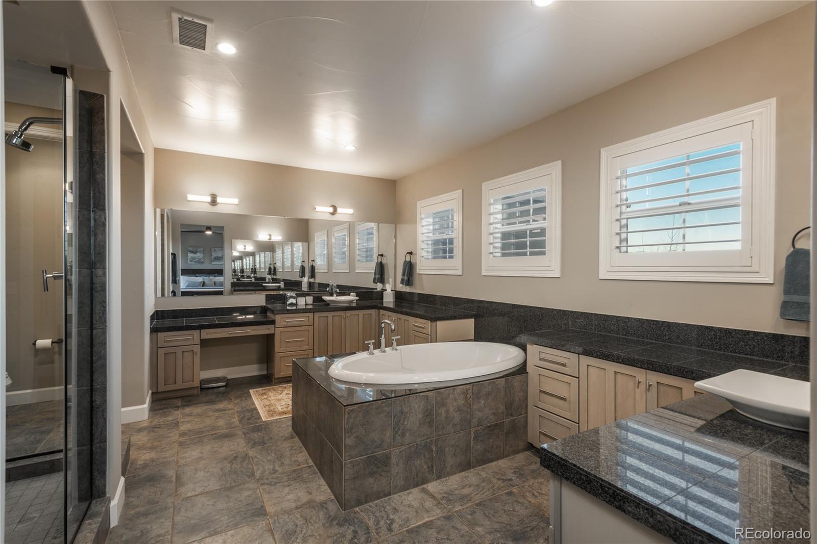 Highlands Ranch, Colorado, 80126, United States, 5 Bedrooms Bedrooms, ,7 BathroomsBathrooms,Residential,Active,2010899