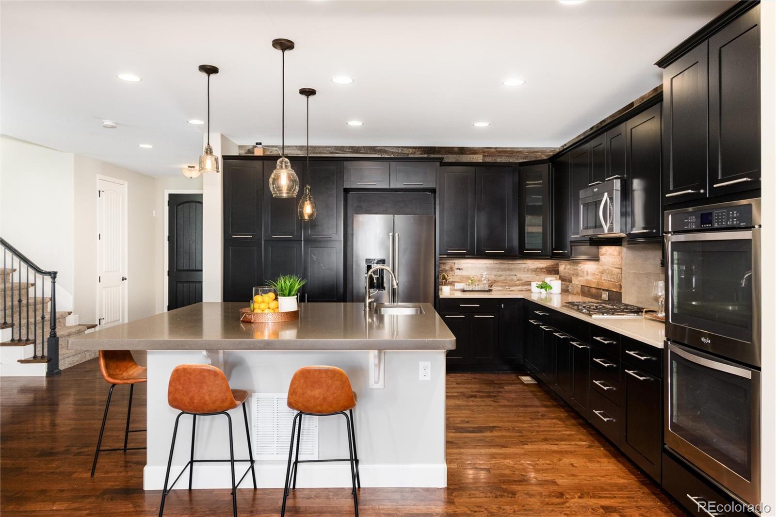 Highlands Ranch, Colorado, 80126, United States, 4 Bedrooms Bedrooms, ,4 BathroomsBathrooms,Residential,Active,1951823