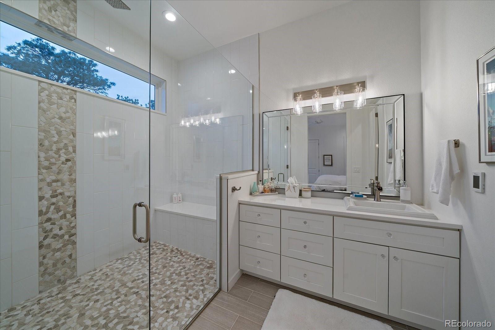 Parker, Colorado, 80138, United States, 4 Bedrooms Bedrooms, ,6 BathroomsBathrooms,Residential,Contingent,2052131