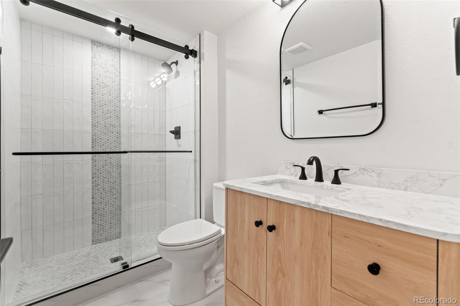 Denver, Colorado, 80237, United States, ,4 BathroomsBathrooms,Residential,Active,1894229
