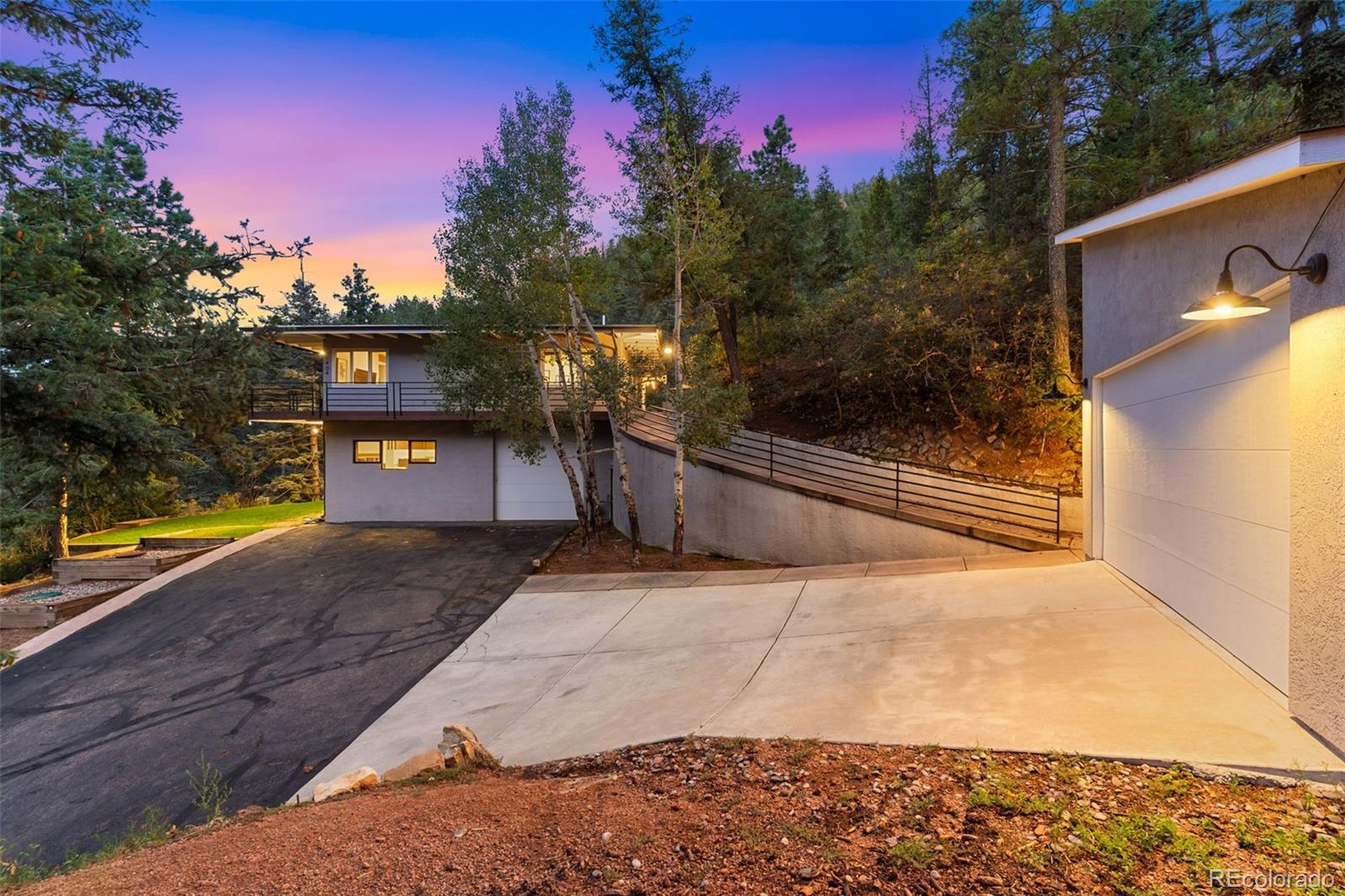 Colorado Springs, Colorado, 80906, United States, 4 Bedrooms Bedrooms, ,5 BathroomsBathrooms,Residential,Active,1936691