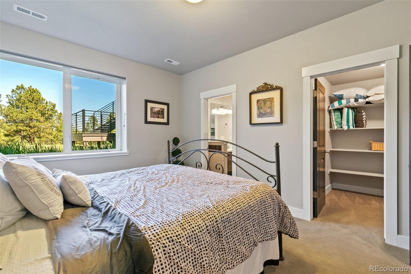 Monument, Colorado, 80132, United States, 6 Bedrooms Bedrooms, ,7 BathroomsBathrooms,Residential,Active,1992260