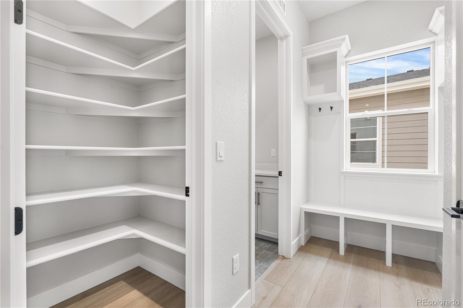 Castle Pines, Colorado, 80108, United States, 4 Bedrooms Bedrooms, ,5 BathroomsBathrooms,Residential,Active,1953011