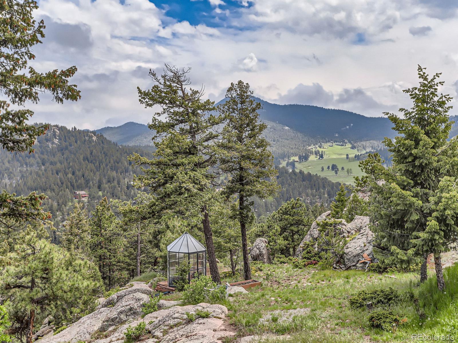 Evergreen, Colorado, 80439, United States, 3 Bedrooms Bedrooms, ,3 BathroomsBathrooms,Residential,Active,1843427