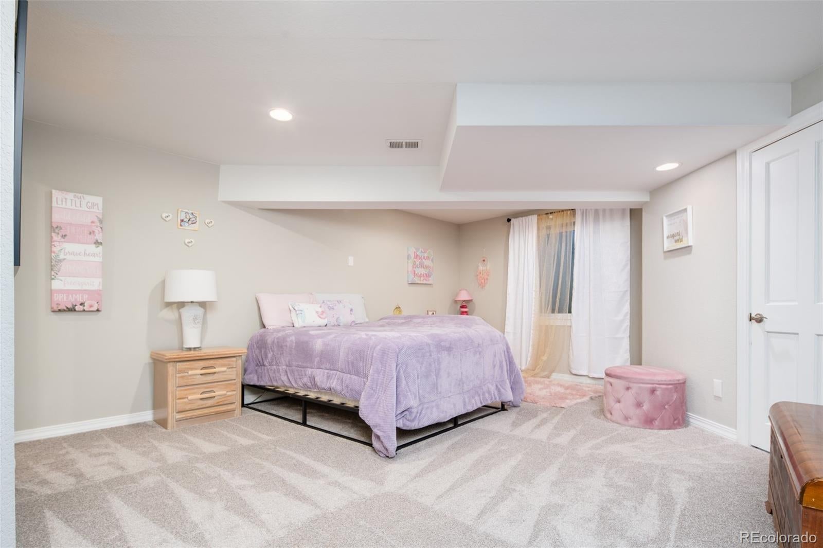 Castle Pines, Colorado, 80108, United States, 5 Bedrooms Bedrooms, ,5 BathroomsBathrooms,Residential,Active,2009383