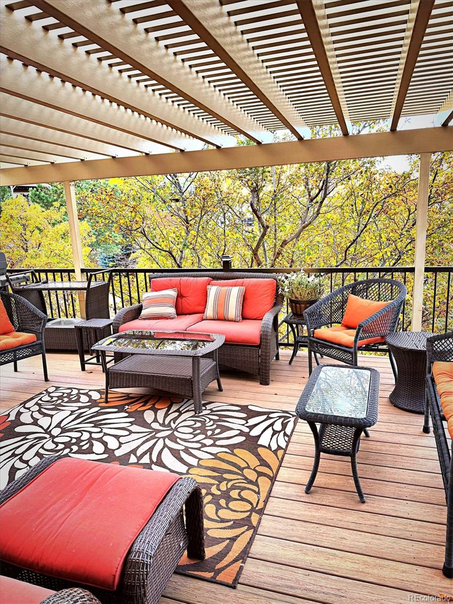 Castle Rock, Colorado, 80104, United States, 4 Bedrooms Bedrooms, ,5 BathroomsBathrooms,Residential,Active,2034010