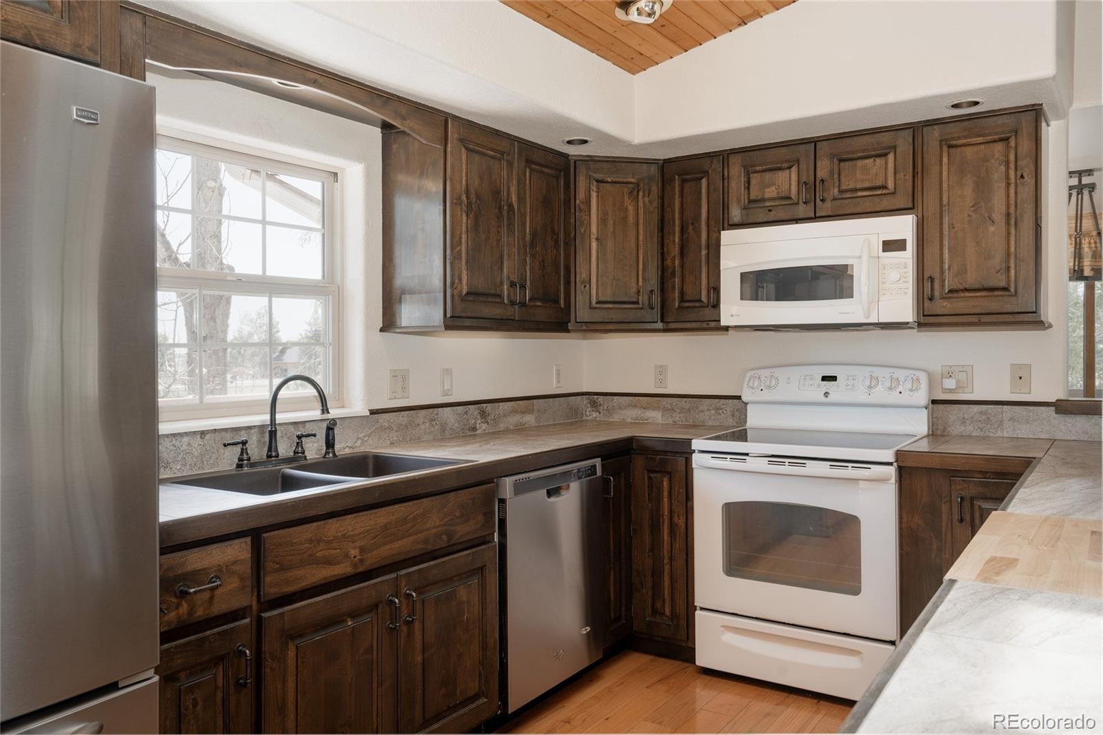 Loveland, Colorado, 80537, United States, 3 Bedrooms Bedrooms, ,3 BathroomsBathrooms,Residential,Active,1892432