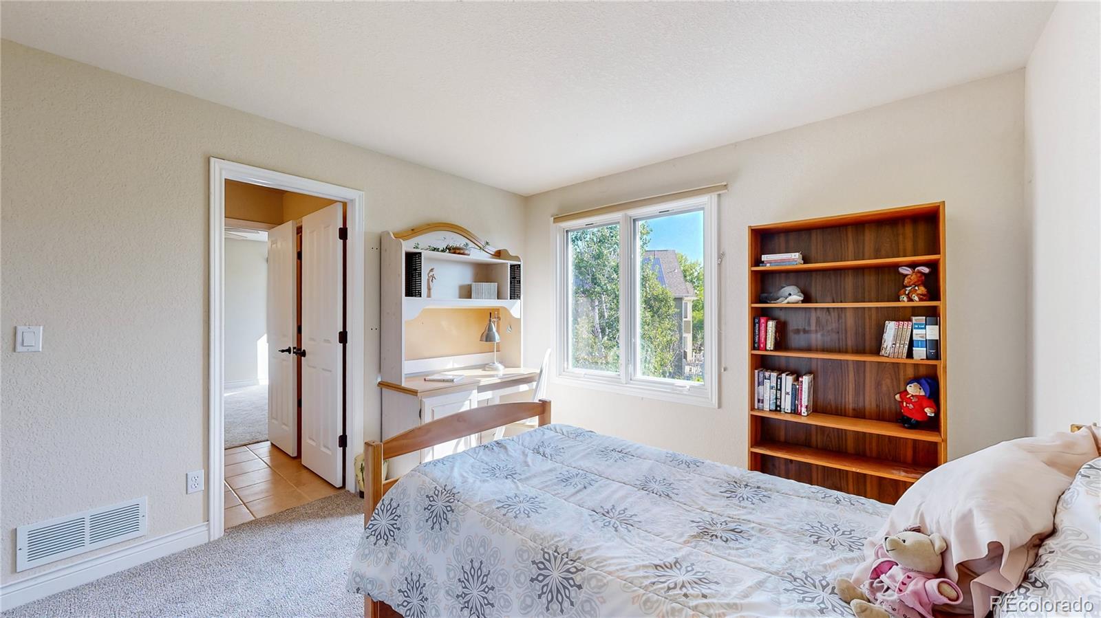 Littleton, Colorado, 80123, United States, ,5 BathroomsBathrooms,Residential,Active,1764082