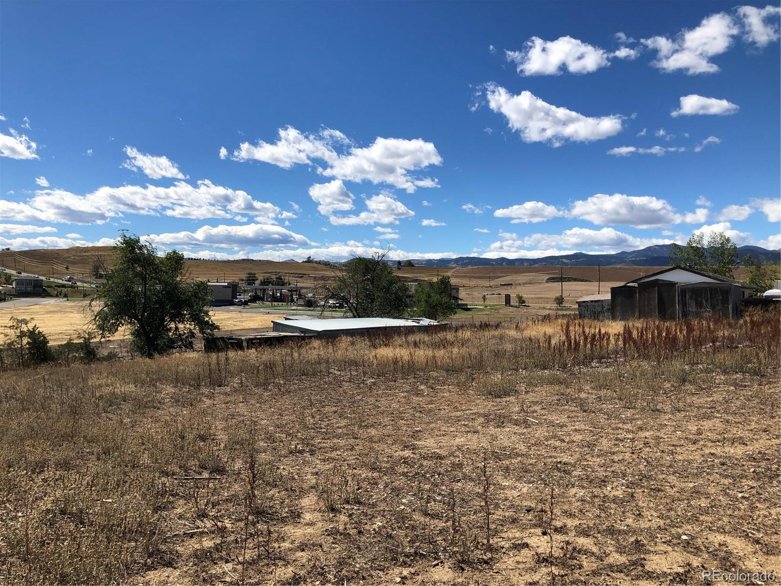 Arvada, Colorado, 80007, United States, 3 Bedrooms Bedrooms, ,2 BathroomsBathrooms,Residential,Active,2045565