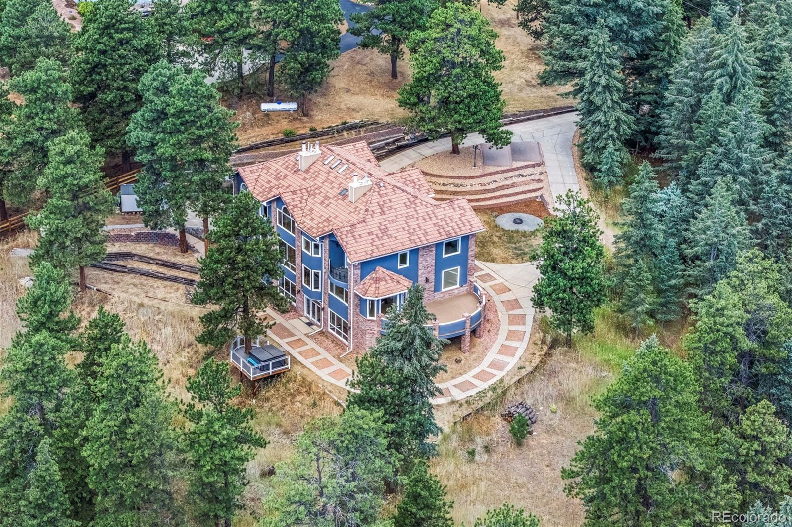Golden, Colorado, 80401, United States, 4 Bedrooms Bedrooms, ,5 BathroomsBathrooms,Residential,Active,1922327