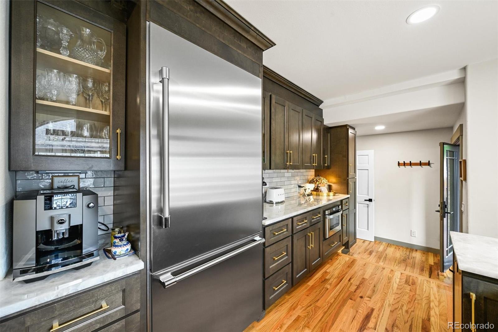 Denver, Colorado, 80210, United States, 3 Bedrooms Bedrooms, ,3 BathroomsBathrooms,Residential,Active,2045001