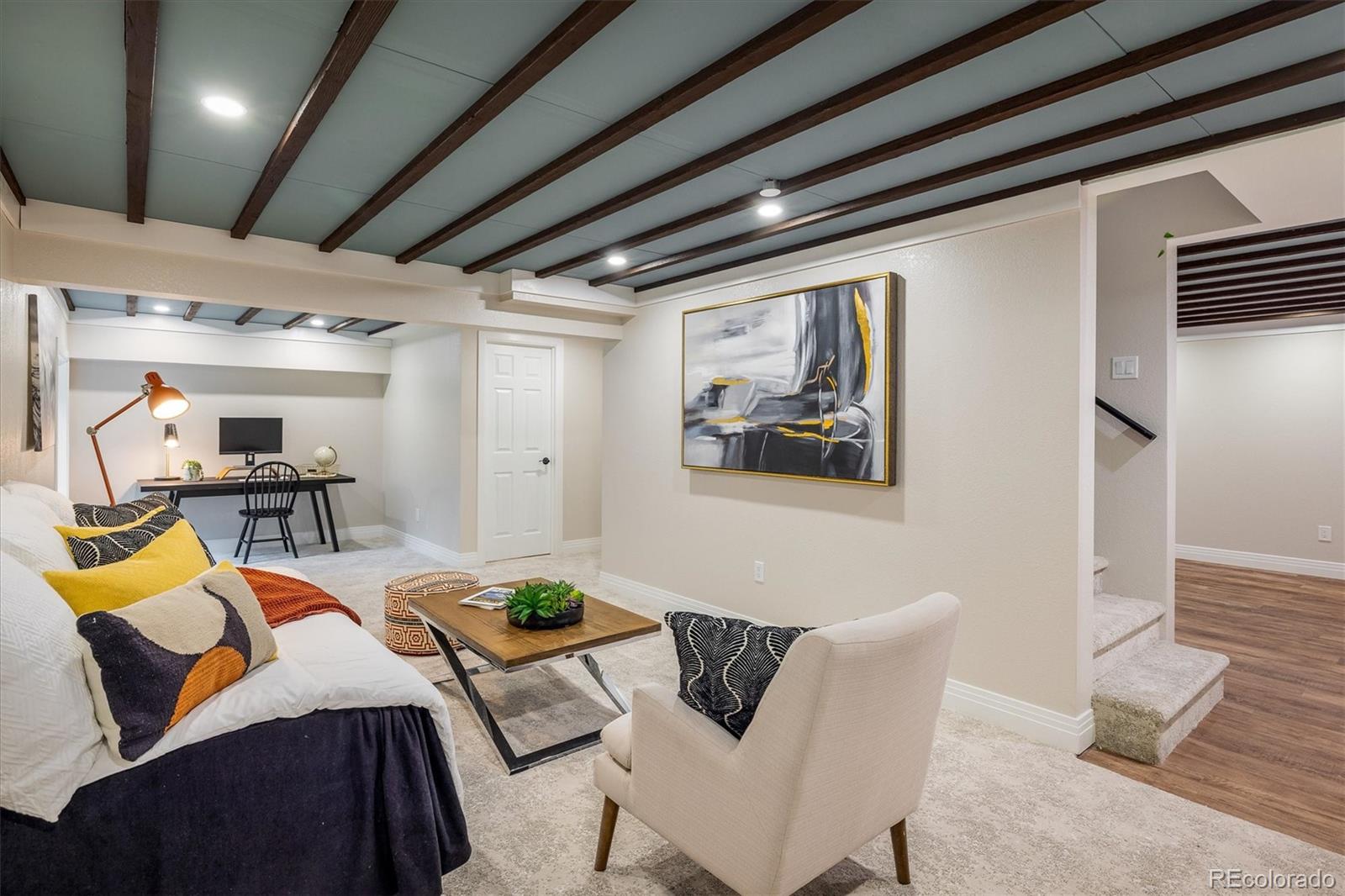 Golden, Colorado, 80403, United States, 2 Bedrooms Bedrooms, ,3 BathroomsBathrooms,Residential,Contingent,1889003