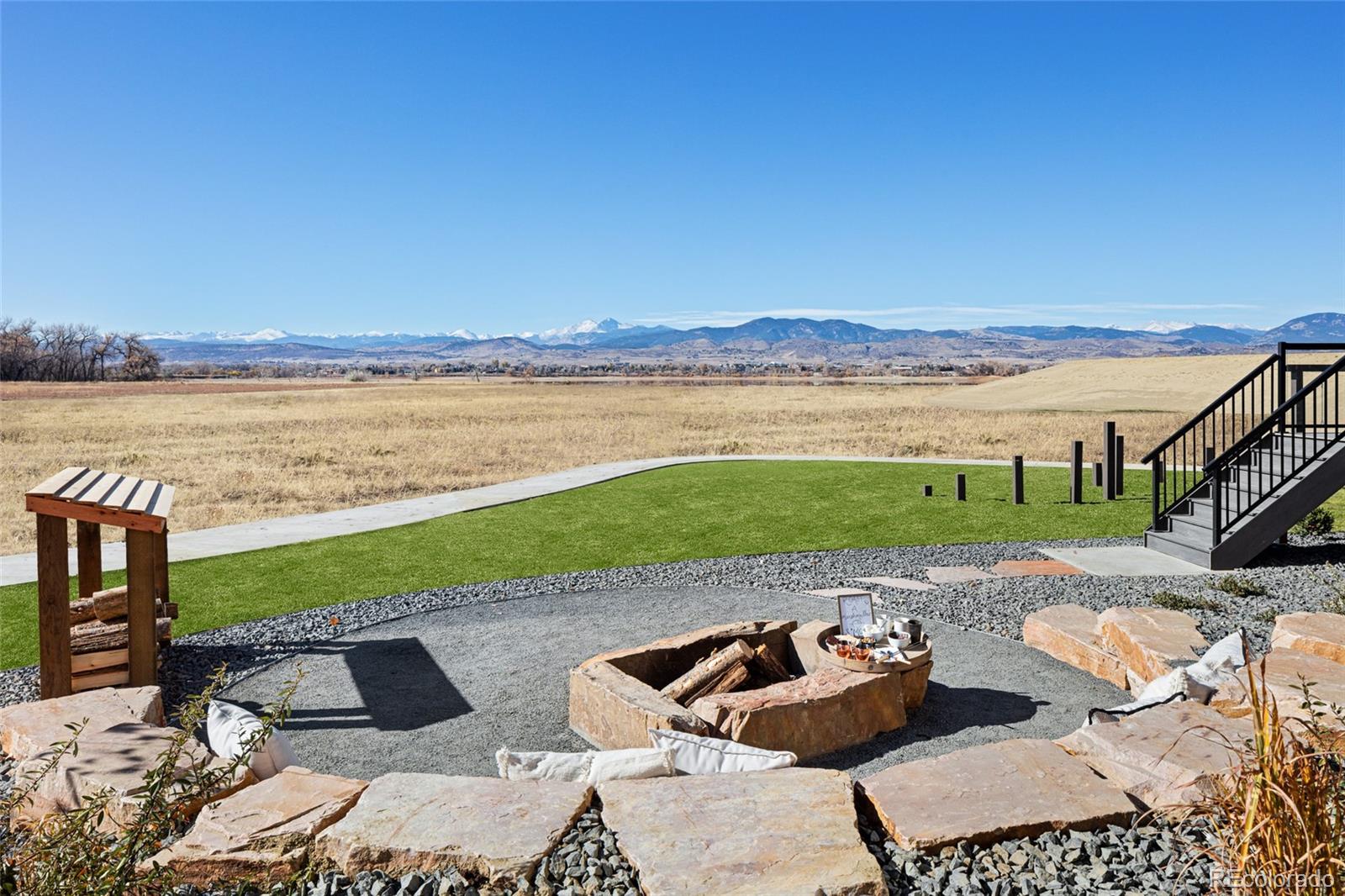 Berthoud, Colorado, 80513, United States, 4 Bedrooms Bedrooms, ,9 BathroomsBathrooms,Residential,Active,1990664