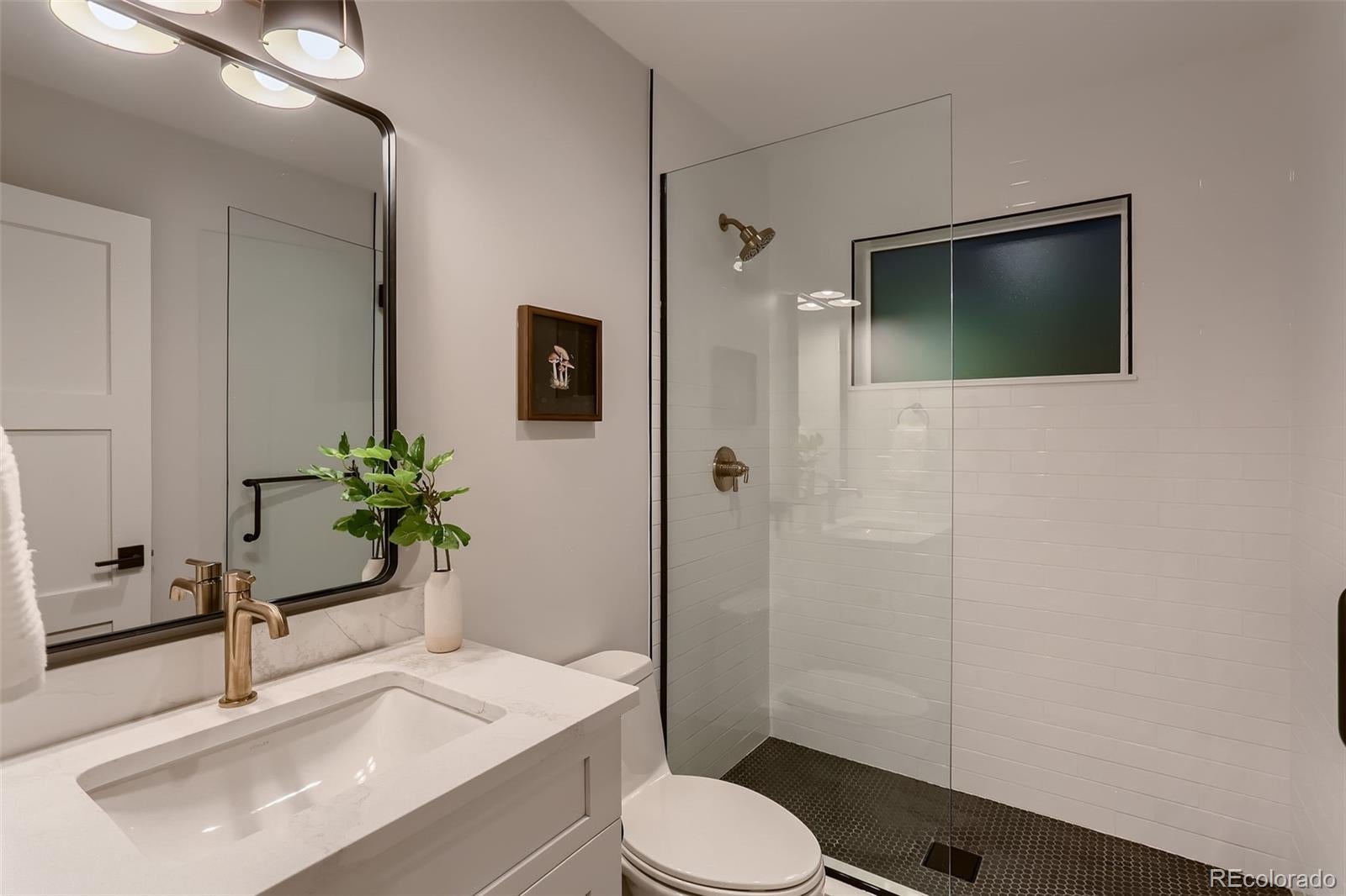 Denver, Colorado, 80206, United States, 4 Bedrooms Bedrooms, ,5 BathroomsBathrooms,Residential,Active,1900194