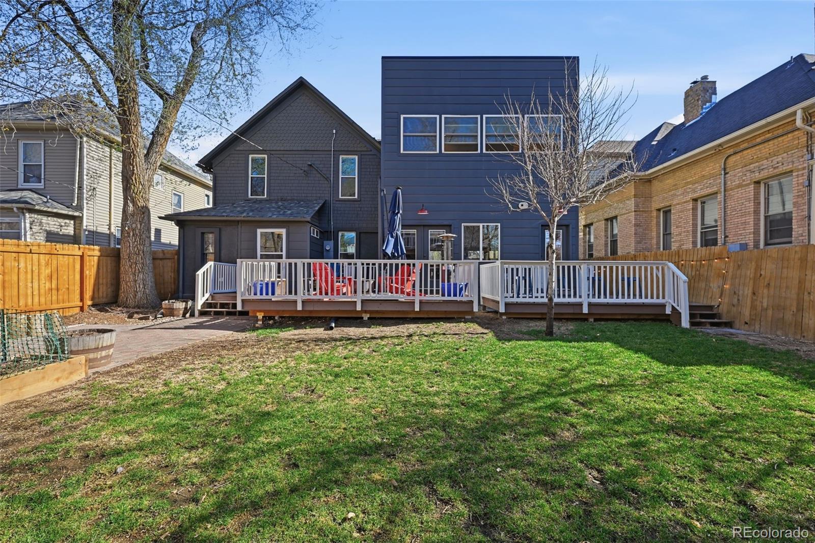 Colorado Springs, Colorado, 80904, United States, 6 Bedrooms Bedrooms, ,6 BathroomsBathrooms,Residential,Active,2045594