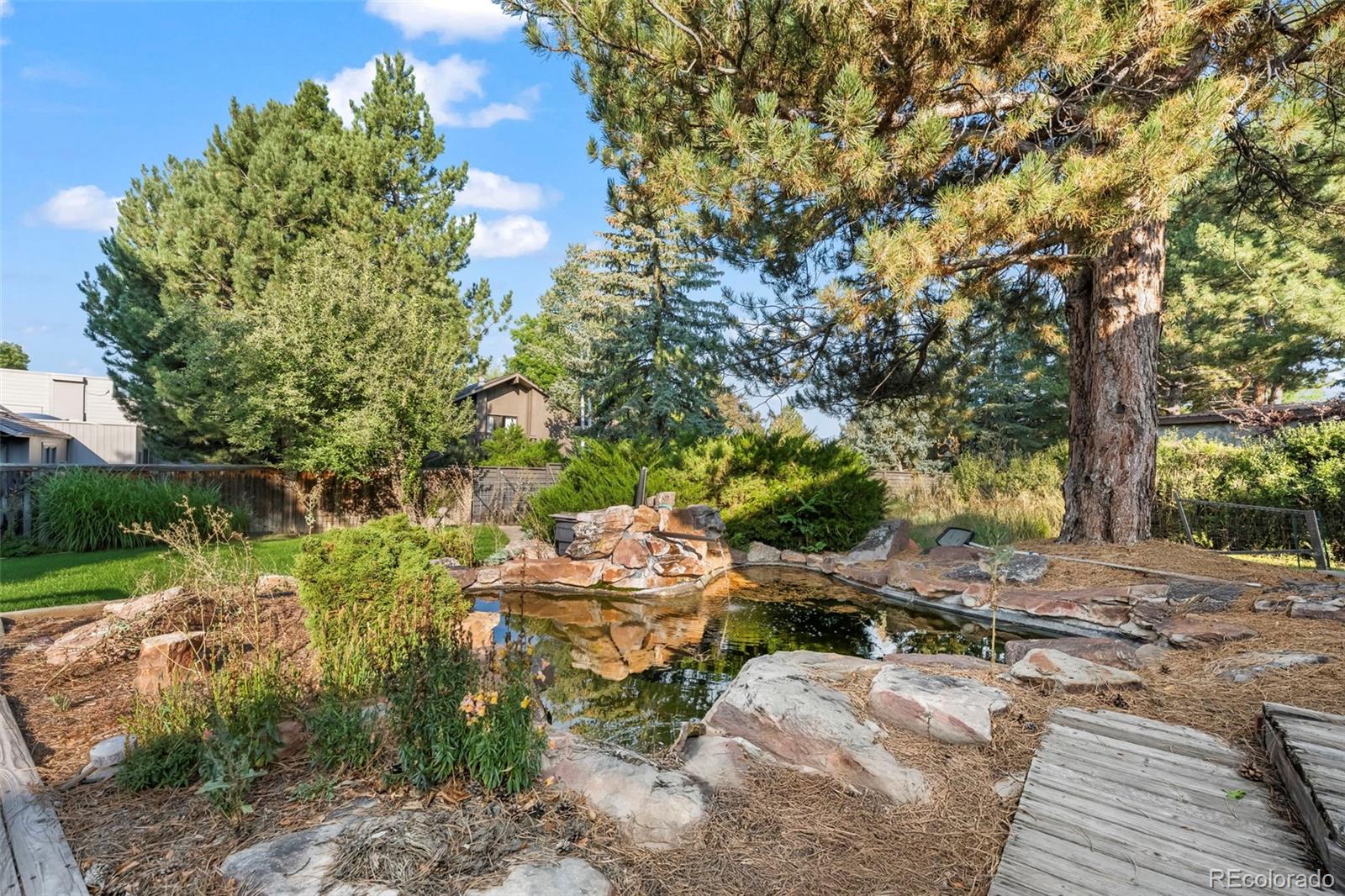 Boulder, Colorado, 80301, United States, 5 Bedrooms Bedrooms, ,4 BathroomsBathrooms,Residential,Active,1944015