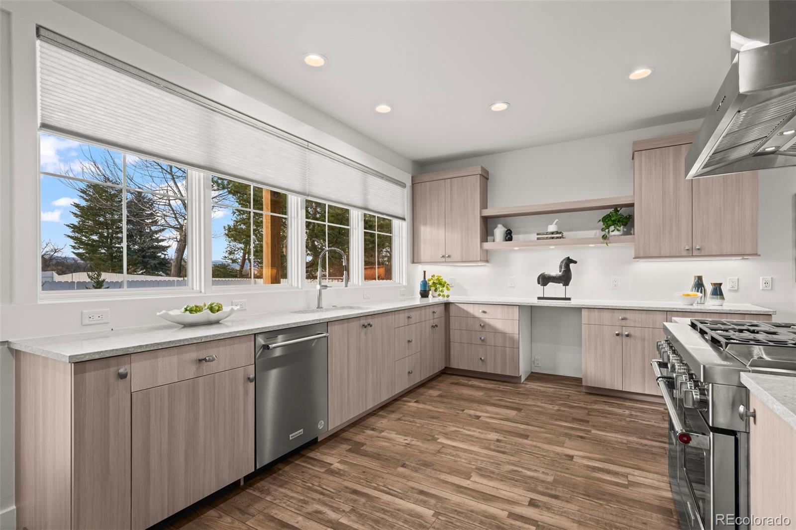 Lafayette, Colorado, 80026, United States, 5 Bedrooms Bedrooms, ,7 BathroomsBathrooms,Residential,Active,2006794