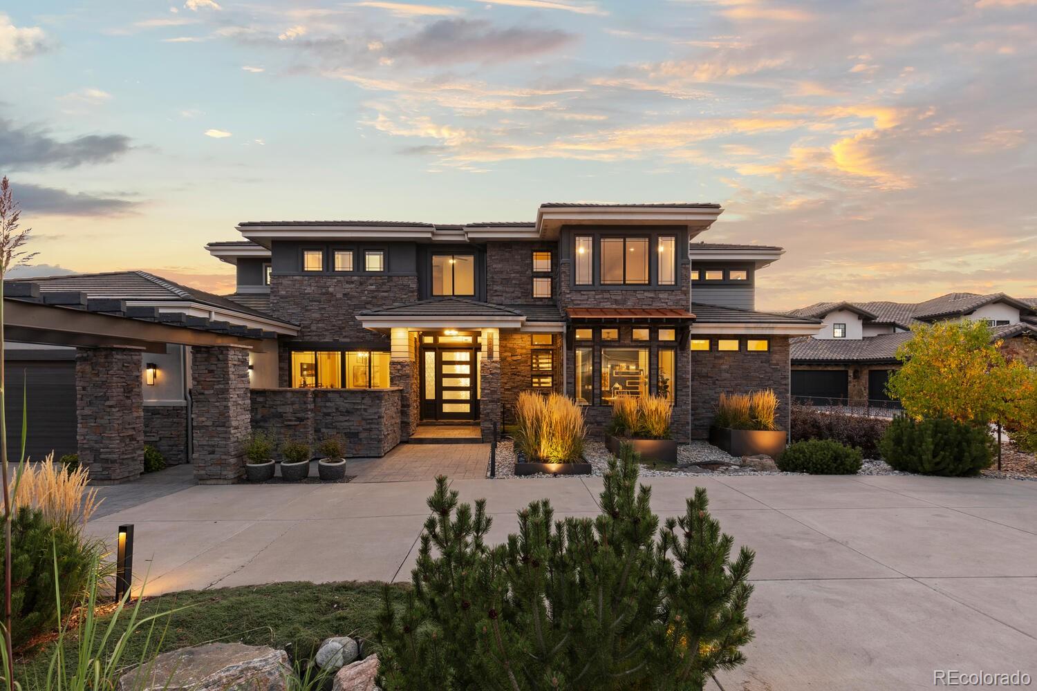 Highlands Ranch, Colorado, 80126, United States, 6 Bedrooms Bedrooms, ,7 BathroomsBathrooms,Residential,Active,1953374