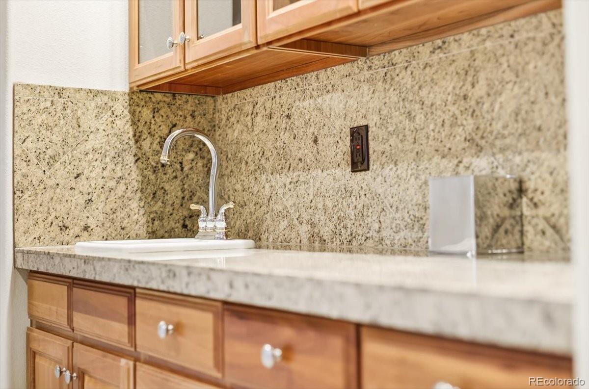 Lone Tree, Colorado, 80124, United States, 4 Bedrooms Bedrooms, ,5 BathroomsBathrooms,Residential,Active,2017434